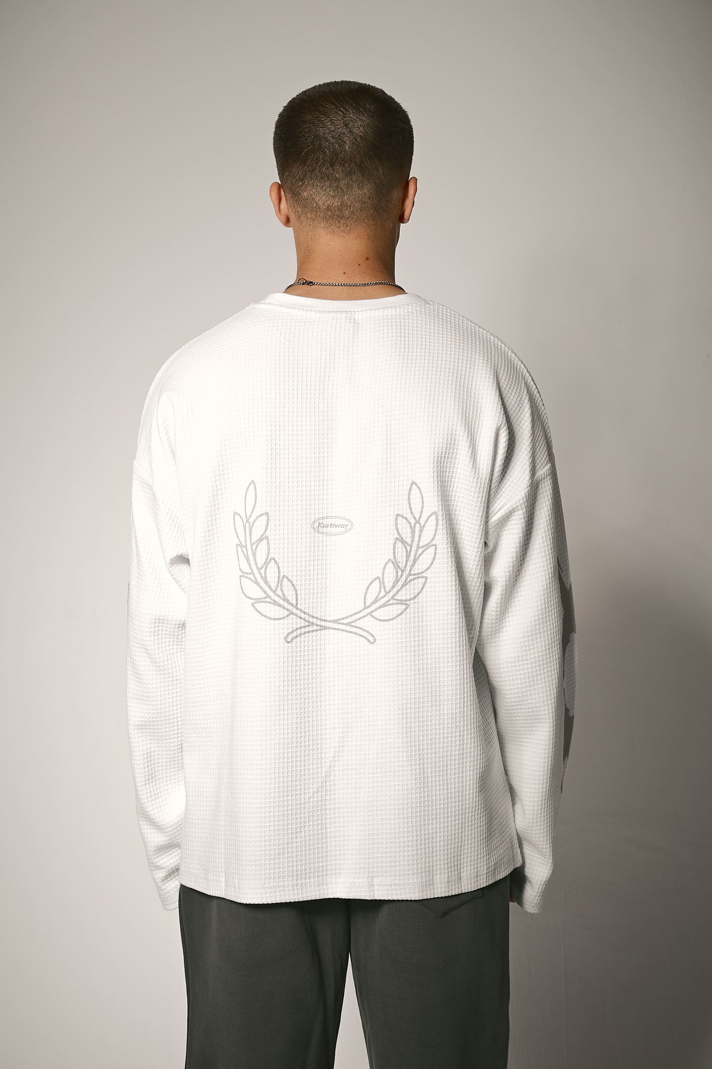 XIV WHITE LONGSLEEVE