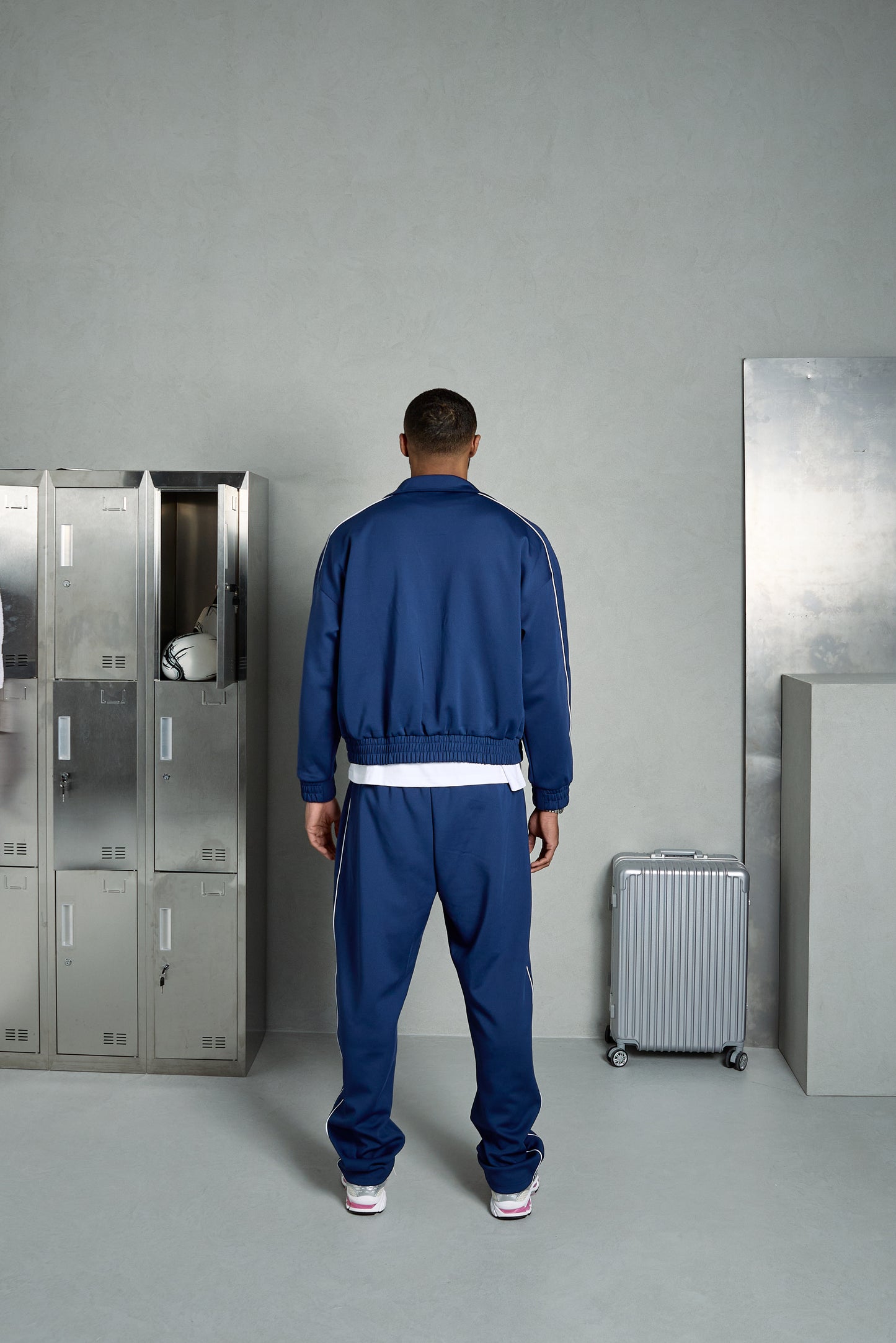 SK LJ TRACK JACKET (NAVY)