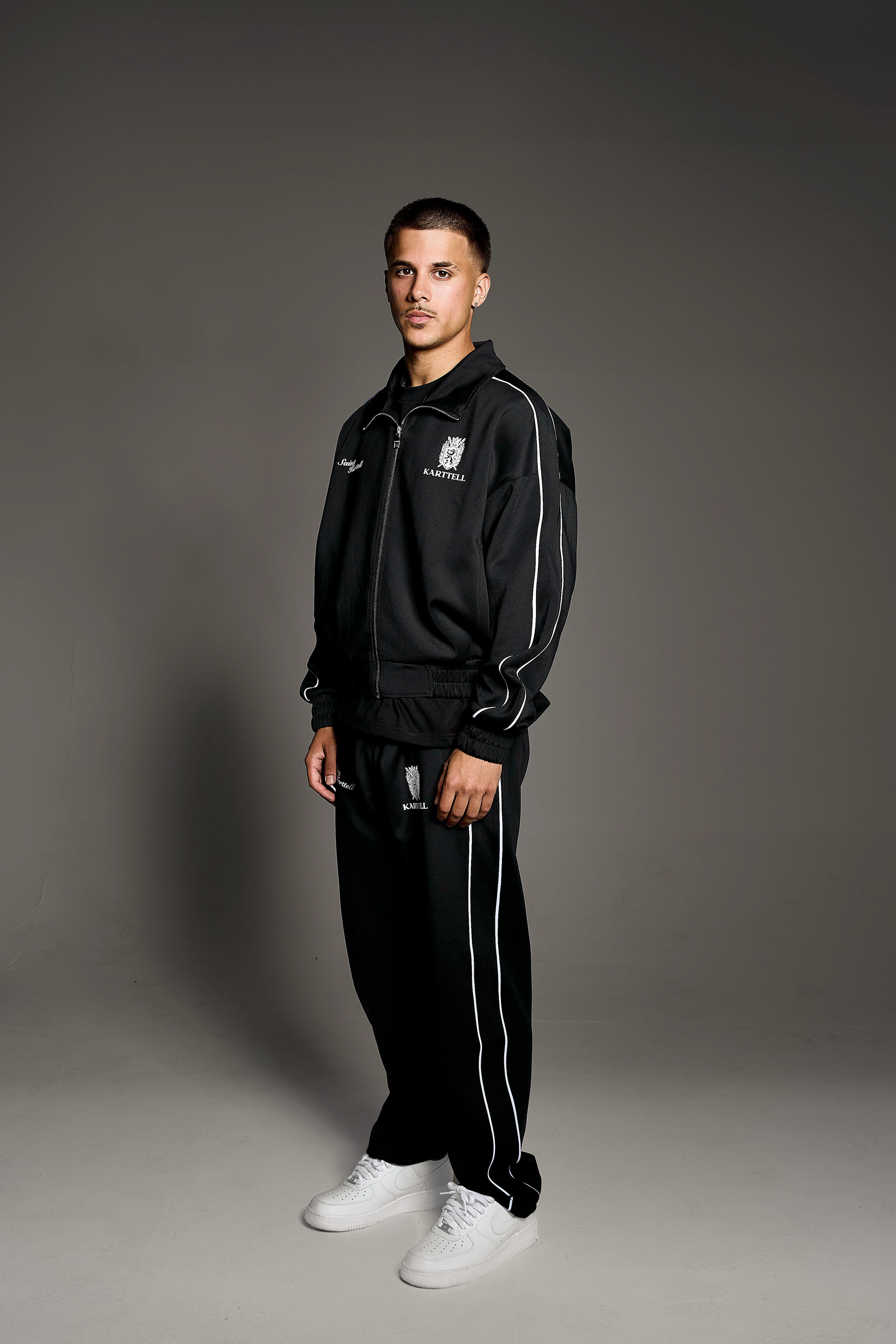 SK LJ TRACK PANTS (BLACK) – KARTTELL